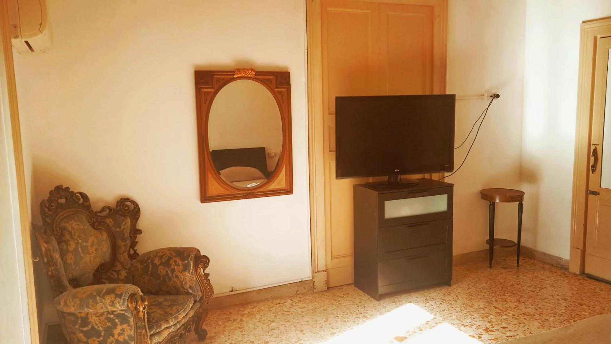 카타니아 Bed And Books B&B 외부 사진