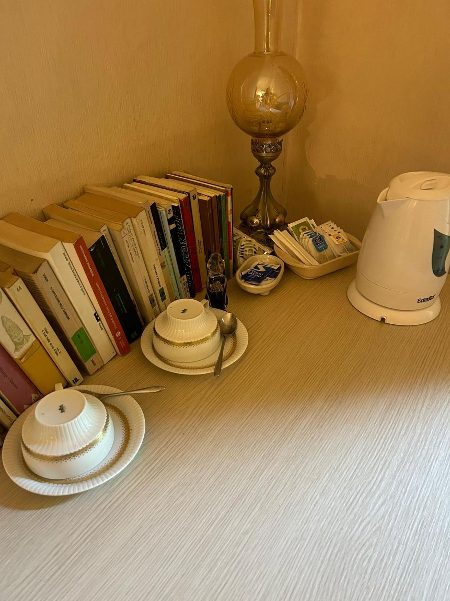 카타니아 Bed And Books B&B 외부 사진