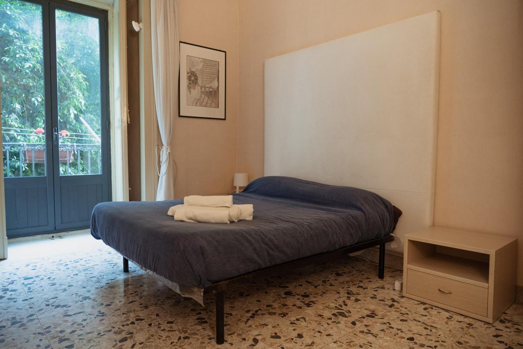 카타니아 Bed And Books B&B 외부 사진