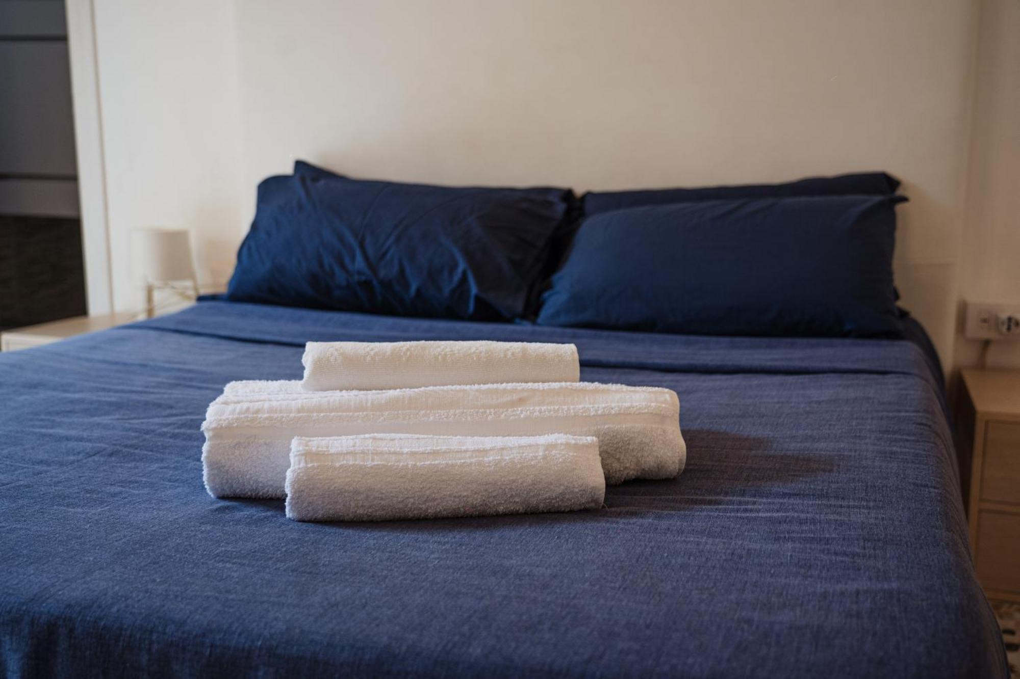 카타니아 Bed And Books B&B 외부 사진