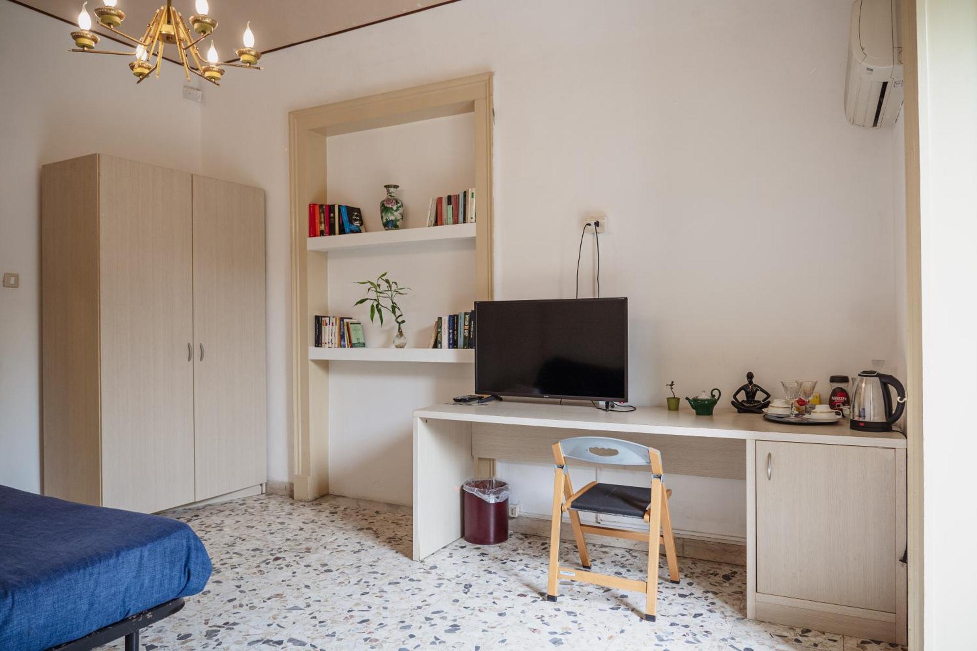 카타니아 Bed And Books B&B 외부 사진